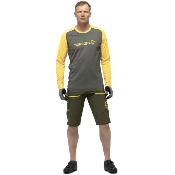 Nouveau 💯 Norrona Fjørå Equaliser Lightweight Long Sleeve – Maillot VTT homme 😀 De Qualité 1