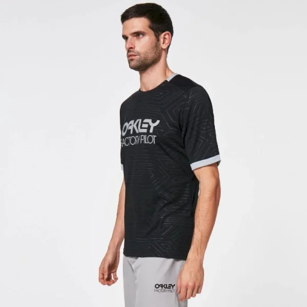 vente pas cher en ligne Grosses soldes 🎁 Oakley Pipeline Trail Tee – Maillot VTT homme 🎁 4