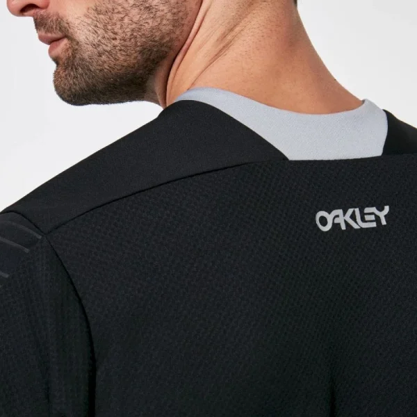 vente pas cher en ligne Grosses soldes 🎁 Oakley Pipeline Trail Tee – Maillot VTT homme 🎁 10