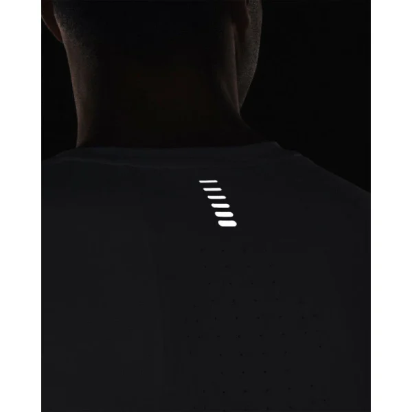 Achat Le moins cher ✔️ Under Armour UA Iso-Chill Laser Tee – T-shirt homme ⭐ 7